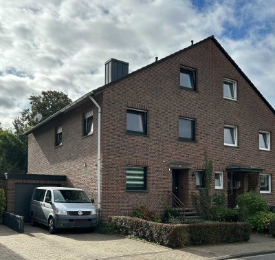 Große Doppelhaushälfte in Selm mit großem Grundstück und Garage - Nähe Auenpark