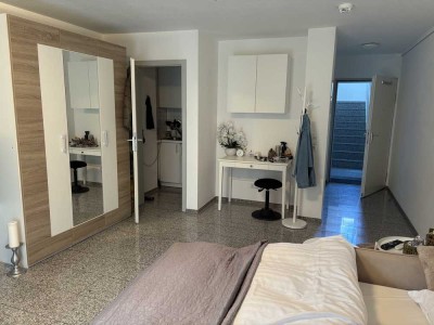 Zentrale 30m² Wohnung in Sindelfingen – ideal für Singles und Pendler