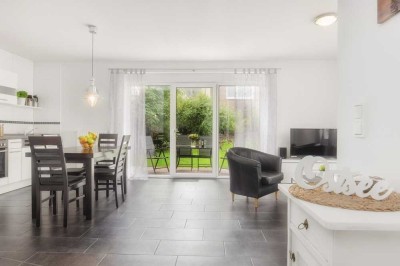 Sonnige Erdgeschosswohnung mit Südterrasse & seltener Ferienvermietungslizenz in Heiligenhafen