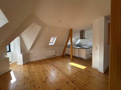 Wunderschöne Altbauwohnung in Hannovers Oststadt mit EBK