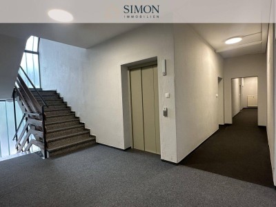 Helle, vermietete 2 Zimmer Wohnung mit großzügigen Balkon in Salzburg/Elisabeth Vorstadt