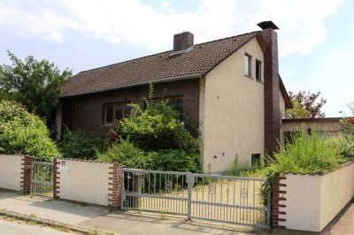 freistehendes EFH mit Garten und Garage in Feldrandlage