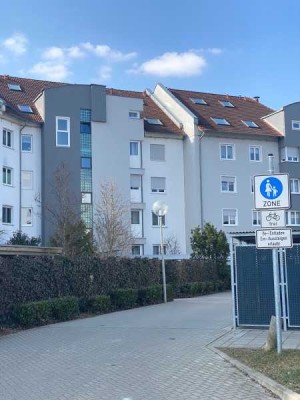 Helle ruhige Wohnung, Blick ins Grüne, abgetr. Schlafbereich, Nähe S-Bahnhof Nü-Rehhof, prov.frei!