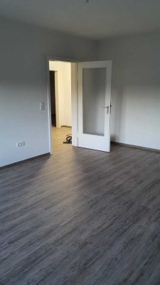 Sanierte 4 ZKBB Wohnung - ERSTBEZUG