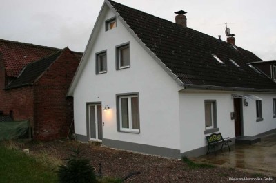 Zweifamilienhaus mit Bauplatz in Pegestorf(Vermietungsobjekt oder Eigenheim)