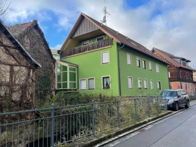 Geräumiges, günstiges und modernisiertes 14,5-Raum-Mehrfamilienhaus in Oberelsbach