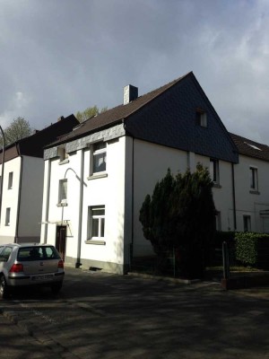 Gemütliche 2,5-Zimmer EG-Wohnung mit Minigarten!