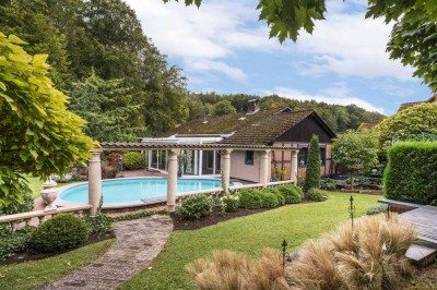 Möbliertes Landhaus voller Charme und spiritueller Kraft – Einzigartiges Wohnen in Glattbach