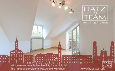 Helle, großzügige Dachgeschoss-Wohnung in ruhiger Lage mit tollem Blick auf Vilshofen!