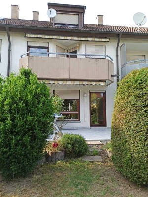 Reihenmittelhaus mit Garage und Garten in ruhiger Lage in Stuttgart-Stammheim