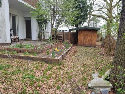 Stadtgarten mit anhängender schönen 2-Zimmer Wohnung im Grunewald