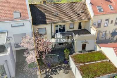 Reihenmittelhaus in Bruchsal – zentral gelegen mit viel Platz und Potenzial