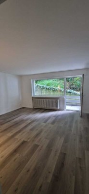 Sanierte 2-Zimmerwohnung mit Balkon, Erstbezug in der Weststadt