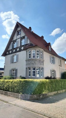 Wunderschöne Dachgeschosswohnung mit 30m² Terrasse und Schlossblick