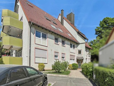 Vermietete und gepflegte 2-Zimmer-Eigentumswohnung mit Balkon in Stein