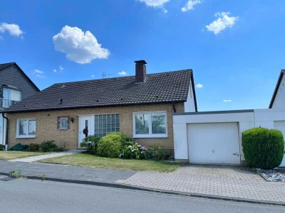 RAUM FÜR DIE GANZE FAMILIE - CHARMANTES EINFAMILIENHAUS IN BEGEHRTER LAGE VON HAGEN !!!