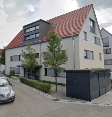 Geschmackvolle 2-Raum-EG-Wohnung mit gehobener Innenausstattung mit Terrasse und EBK in Altdorf