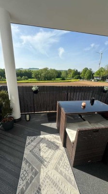 Stilvolle, neuwertige 3-Zimmer-Wohnung mit Balkon in Limburg