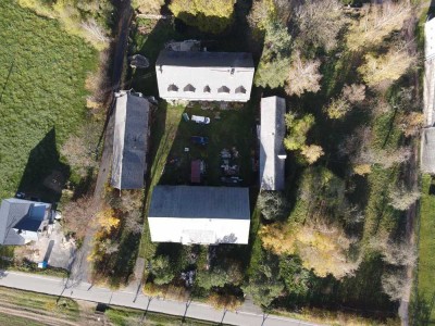Sanierungsbedürftiger Vierseitenhof (Denkmal) mit 10.000 qm Grundstück nahe A4-ST Berbersdorf