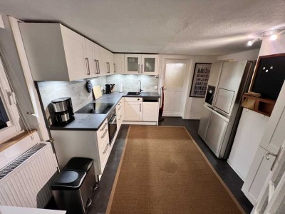 Ansprechende und gepflegte 4-Zimmer-Wohnung mit Terrasse und Einbauküche in Hachenburg
