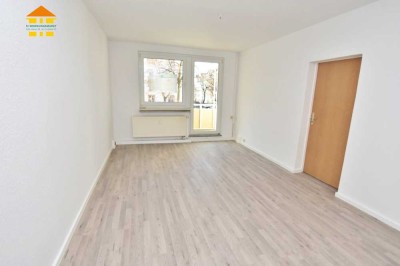 *4 Zimmer mit Tageslichtbad und großem Balkon - WG-geeignet*