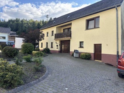 Bestandsimmobilie mit Entwicklungsmöglichkeit. Einfamilienhaus mit Ausbaumöglichkeit