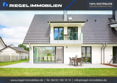 Sie hier? Wir auch! Bj. 2016 - hochwertig möblierte DHH, 995 m² Grundstück, unmittelbare Meeresnähe