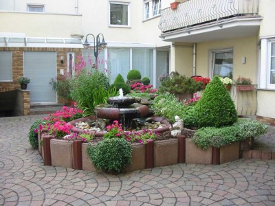 Günstige, gepflegte 4-Zimmer-Wohnung mit Balkon in Kaltenengers