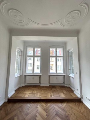 Repräsentative 3 Zimmer Altbauwohnung in Parknähe