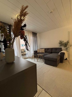 Möblierte Helle 4-Zimmer-Wohnung in zentraler Lage von Alzey - mit Balkon und Charme