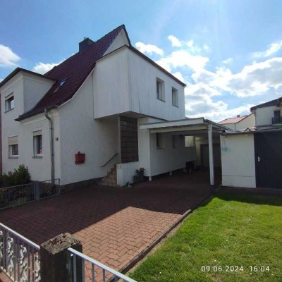 Haus,202 Qm, 9 Zimmer, geschützter Gartenbereich, übersichtliche Renovierung/Sanierungskosten