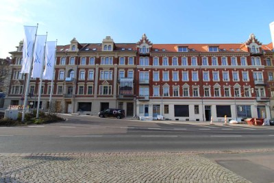 Tolle 4-Raum-Wohnung mit Balkon und Aufzug im Palais am Steinberg
