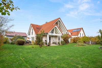 Stilvolles Architektenhaus mit Garten, Weitblick und idyllischer Lage
