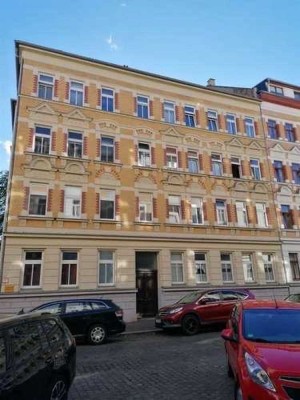 wunderschöne DG Wohnung in Schleußig