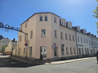 Wohn- und Geschäftshaus in bester Lage