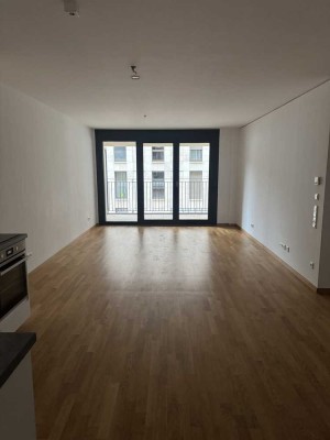 Maintor Patio | 2-Zimmer Wohnung mit Einbauküche und Balkon