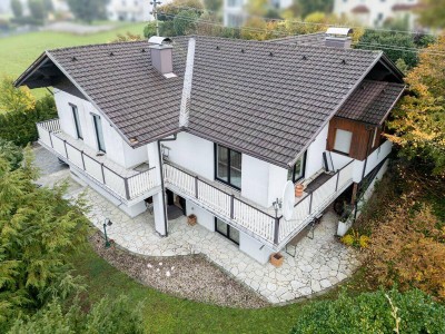Großzügiges Wohnhaus mit Stil – Ihr Zuhause mit Gartenidylle und traumhaftem Kamin!