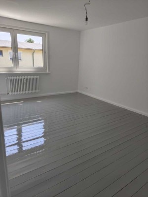 TOP - sanierte 2-Zimmerneubauwohnung in Berlin-Britz