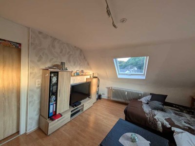 Sanierte 3-Raum-Wohnung mit Einbauküche in Kirschhausen (Heppenheim)
