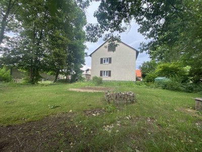 Gemütliche 3-Zimmer-Wohnung mit großem Gartenbereich in sehr schöner Lage in Weiherhammer zu vermiet