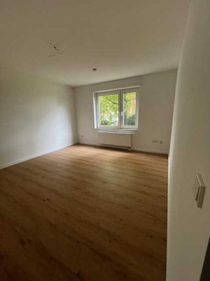 Renovierte Wohnung in der Nähe des Stadtzentrums