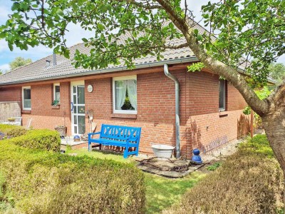 modernes Einfamilienhaus im Bungalowstil in ruhiger Ortsrandlage