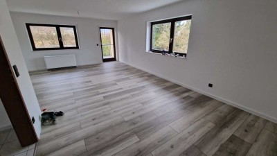 Modernisierte 4-Zimmer-Wohnung mit Balkon in Kuppenheim