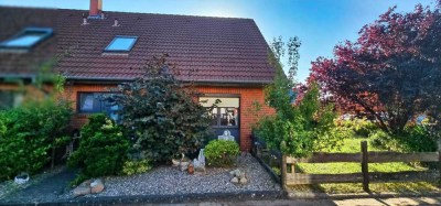 ++Gepflegte Doppelhaushälfte mit Carport in Rendsburg++