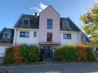 Ideal für 1 bis 2 Personen... moderne, pfiffige Studiowohnung mit Balkon in ruhiger Siedlungslage