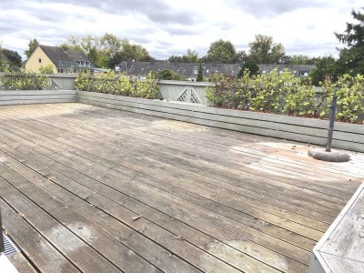 TOP* Außergewöhnlich in Größe und Qualität - Wohnen über 210 m² auf einer Ebene mit Dachterrasse!