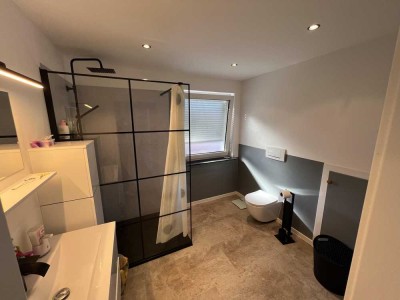 Renoviertes Einfamilienhaus mit viel Platz!