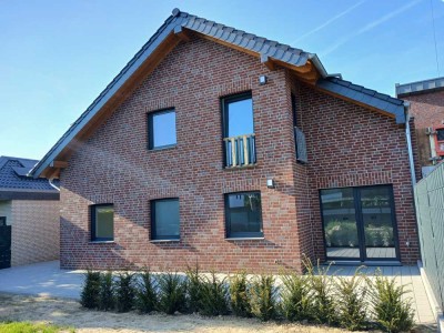 Stilvolle 3-Zimmer-DG-Wohnung im Ortskern in MG-Hardt
