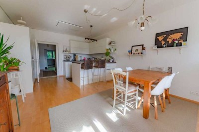 Attraktive und gepflegte 2-Zimmer-Wohnung mit Einbauküche in Cuxhaven