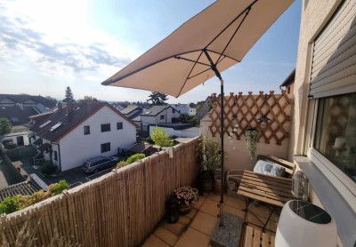 Moderne Maisonettewohnung mit Balkon in ruhiger Lage von Viernheim